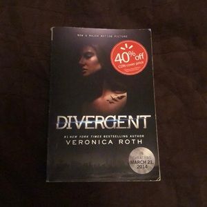 Divergent book